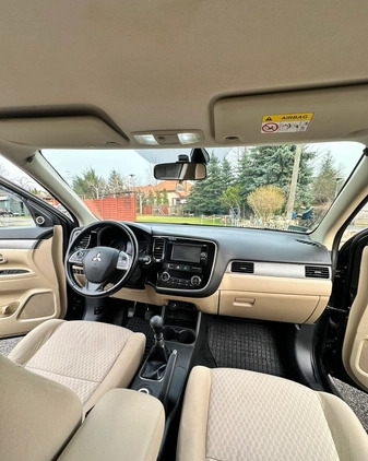 Mitsubishi Outlander cena 48500 przebieg: 174000, rok produkcji 2013 z Ciechanowiec małe 56